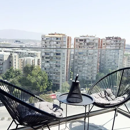 In Center Diamond Residences Apartment